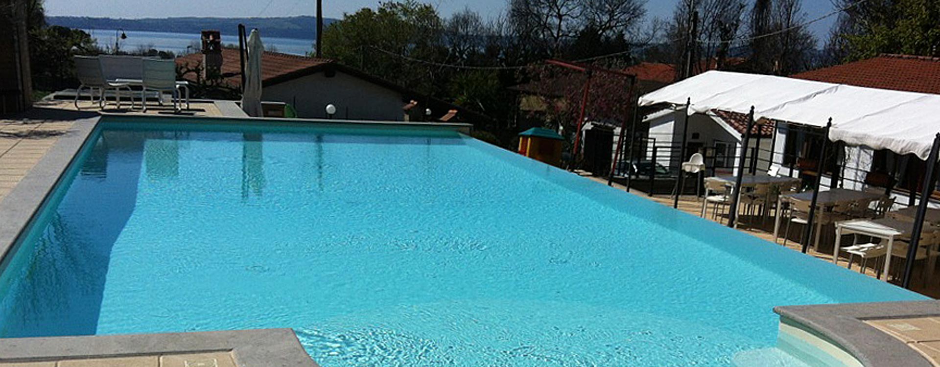 piscina-ristorante-esterno
